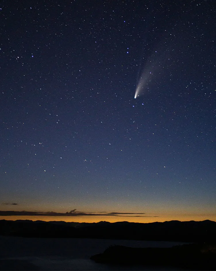 comet neowise about yellowstone lake